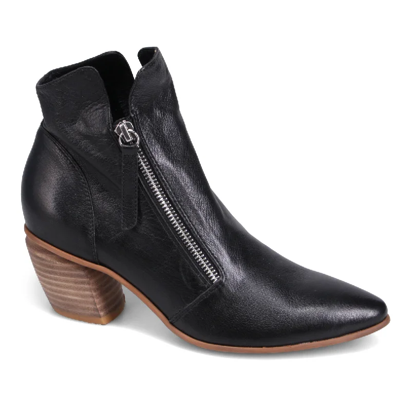 Jazzy Heeled Ankle Boot