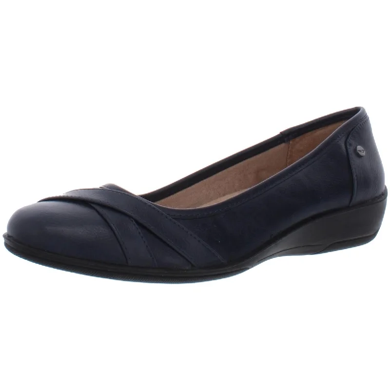 I Loyal Womens Faux Leather Closed Toe Ballet Flats