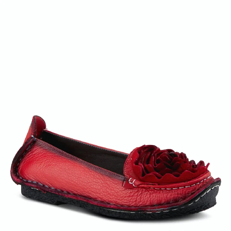 Dezi Slip-On Shoe In Red