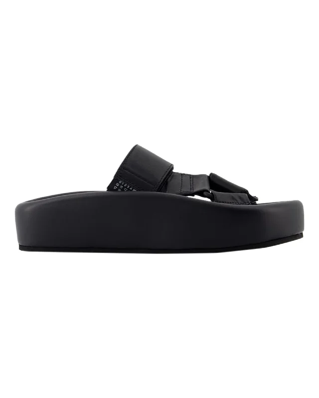 Sandals - MM6 Maison Margiela - Leather - Black