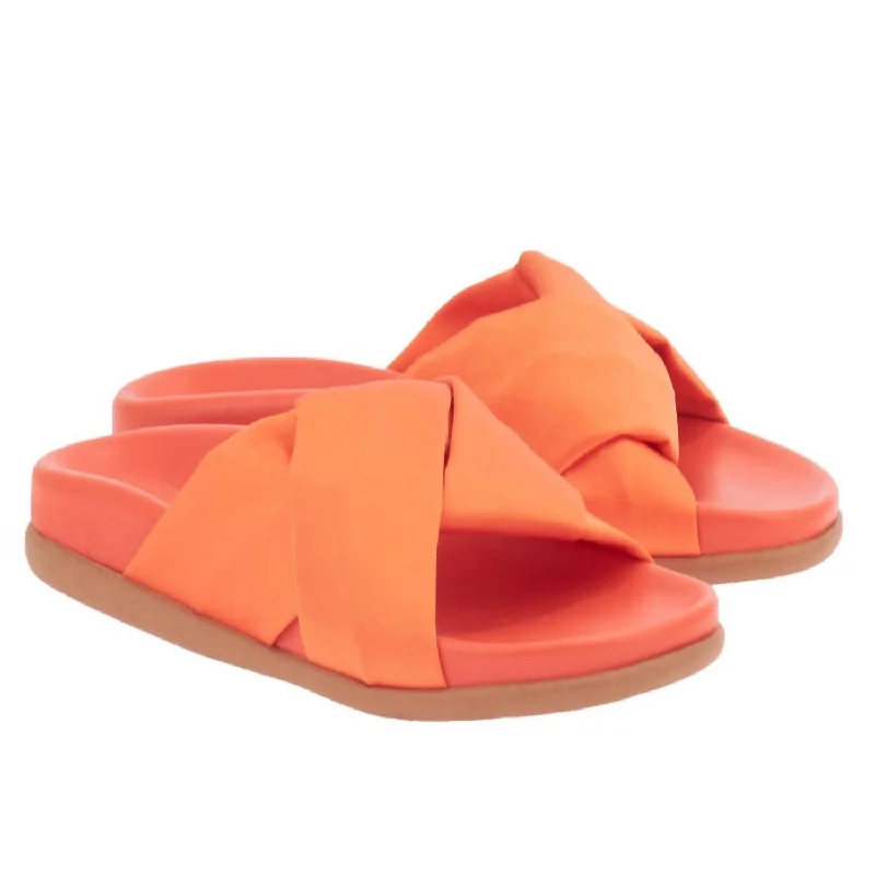 Whitney Footbed Sandals In Coral