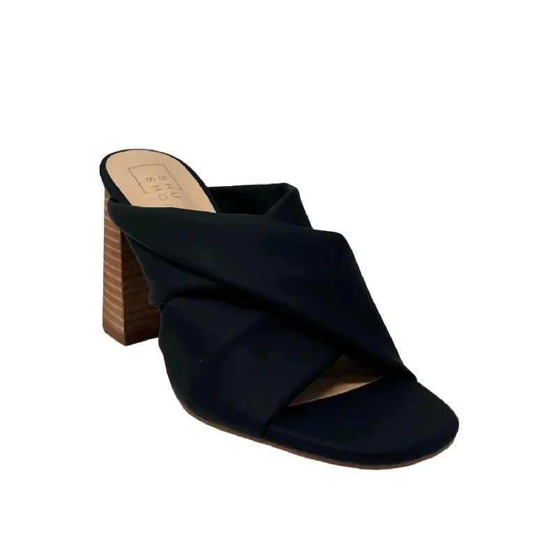 Women Fiji Heel Sandal In Black