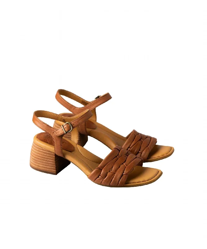 Women Shonie Sandal In Luggage Brown