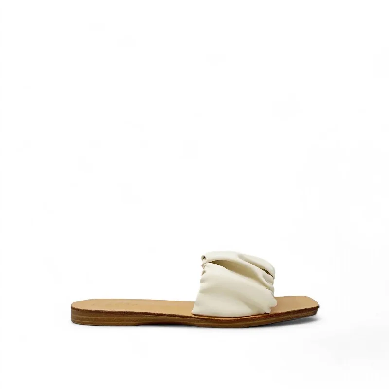 Women's Belinda Flat In Bone