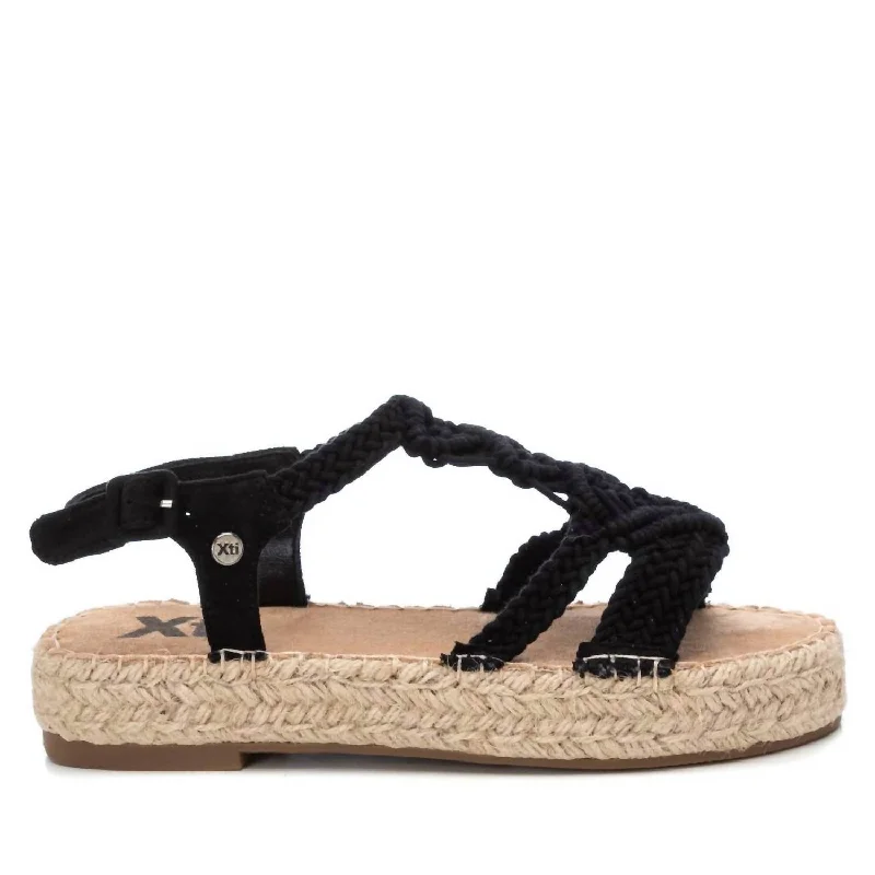 Women's Crossed Macrame Sandals In Black