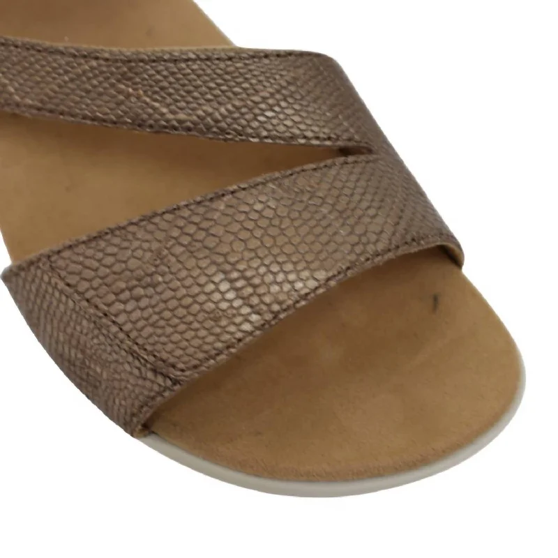 Women's Denia Sandals In Bronze