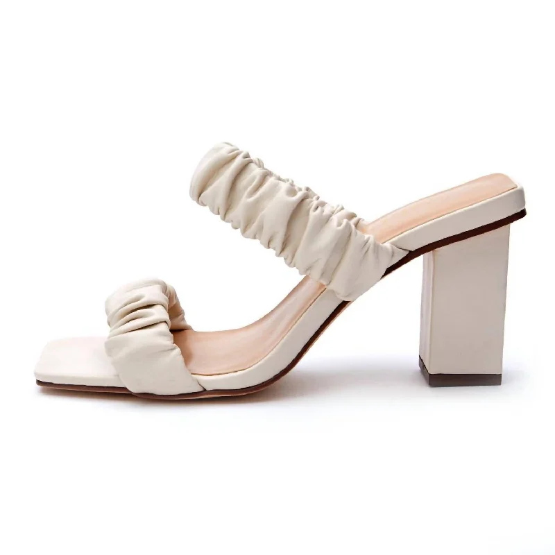 Women's First Love Sandals In White