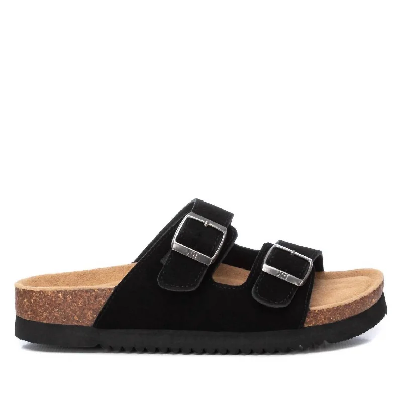 Women's Flat Sandals In Black