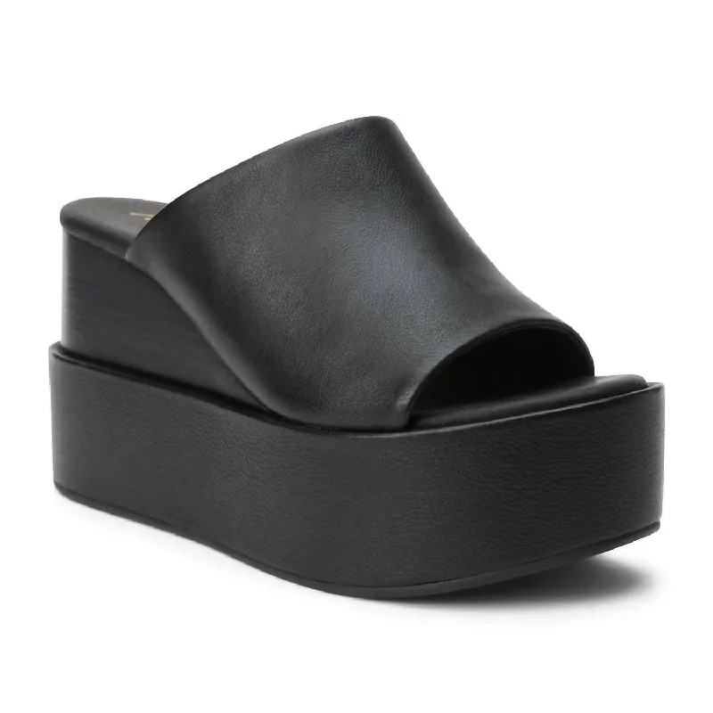 Women's Georgia Platform Wedge Sandal In Black