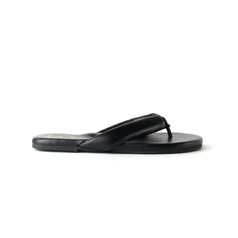 Women's Gisel Strap Sandal In Noir