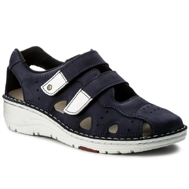 Women's Larena Sandal In Blue