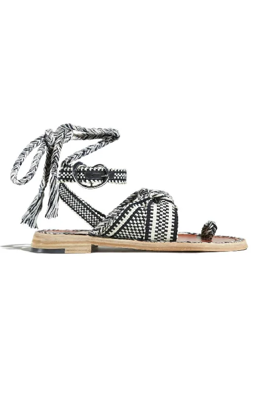 Women's Lorena Sandal In Ivory - Black