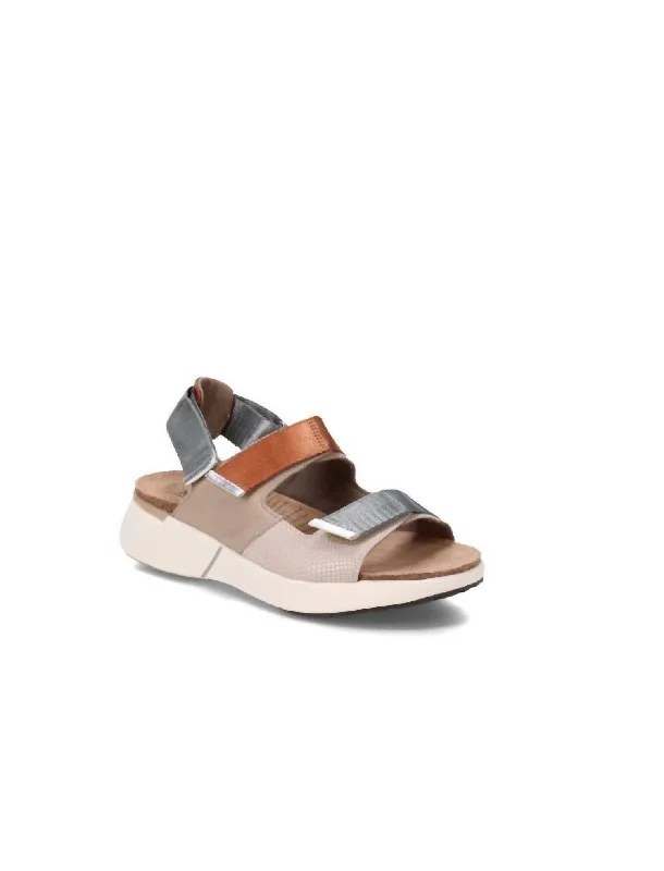 Women's Odyssey Sandal In Beige Silver