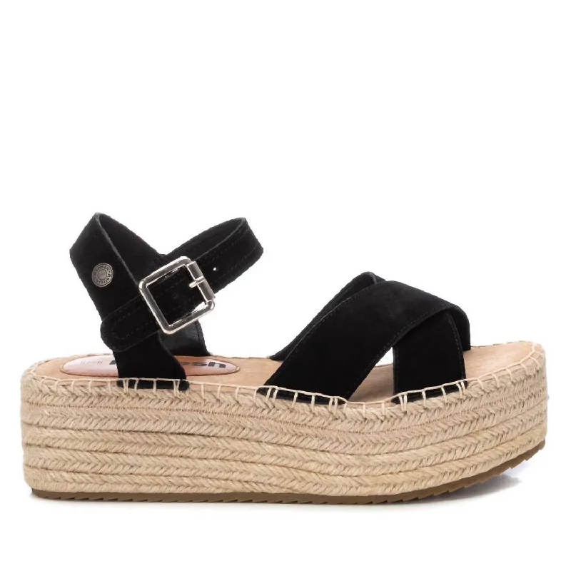 Women's Platform Sandals In Black