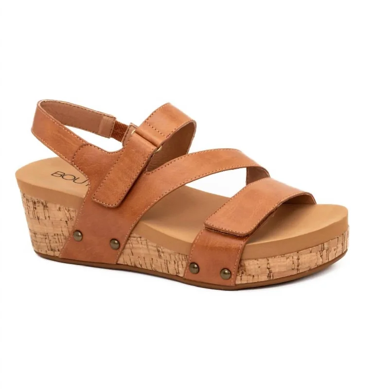 Women's Rain Check Sandal In Cognac