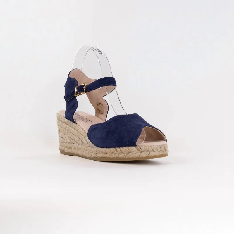 Women's Roundy Sandal In Navy