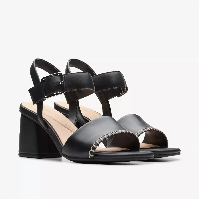 Women's Siara Buckle Sandal In Black Leather