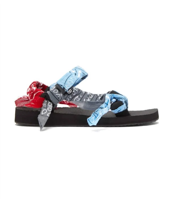 Women's Trekky Bandana Sandal In Mix Blue