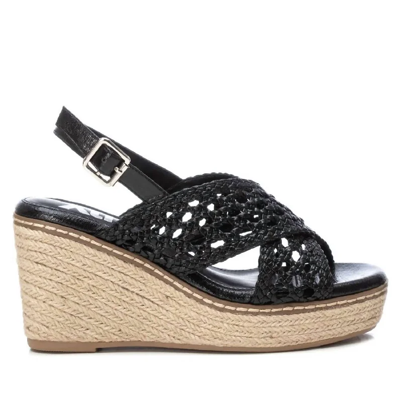 Women's Wedge Sandals In Black