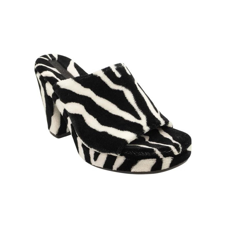 Black And White Carpet Zebra Gleam Sandals