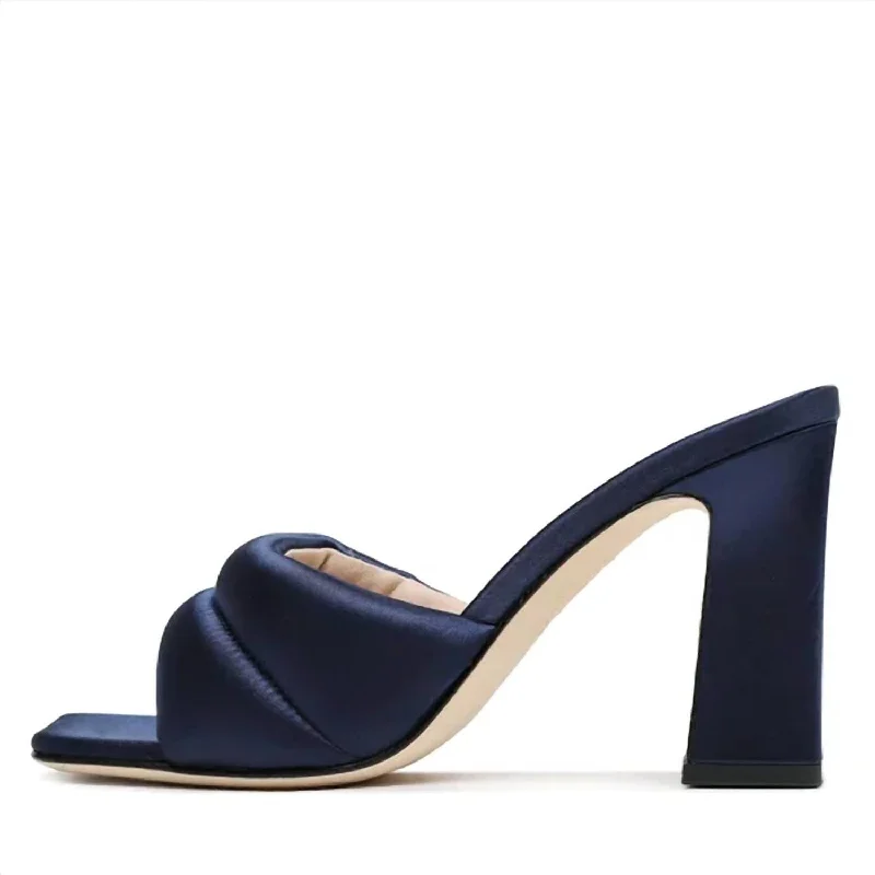 Improbi Shoes In Navy